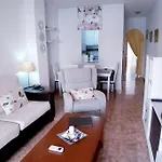 Hola Playa 公寓 托雷维耶哈