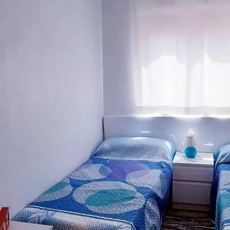 Hola Playa Apartment *